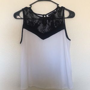 White and black blouse with lace